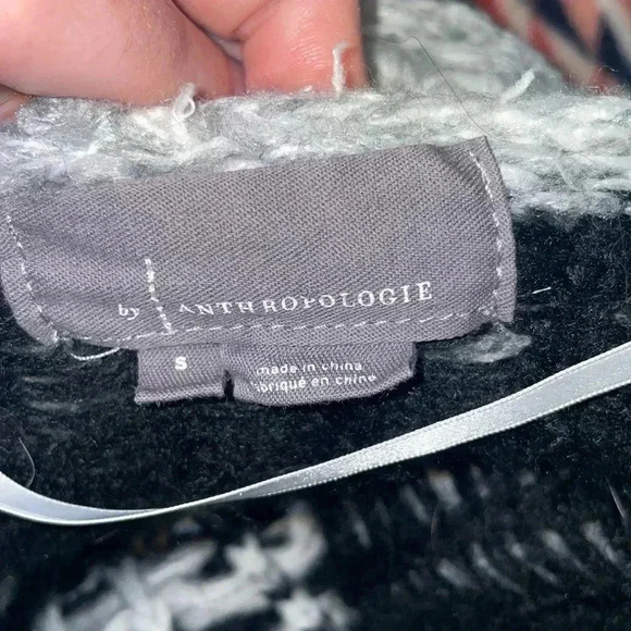 Anthropologie Knit Cardigan size small - Picture 5 of 5